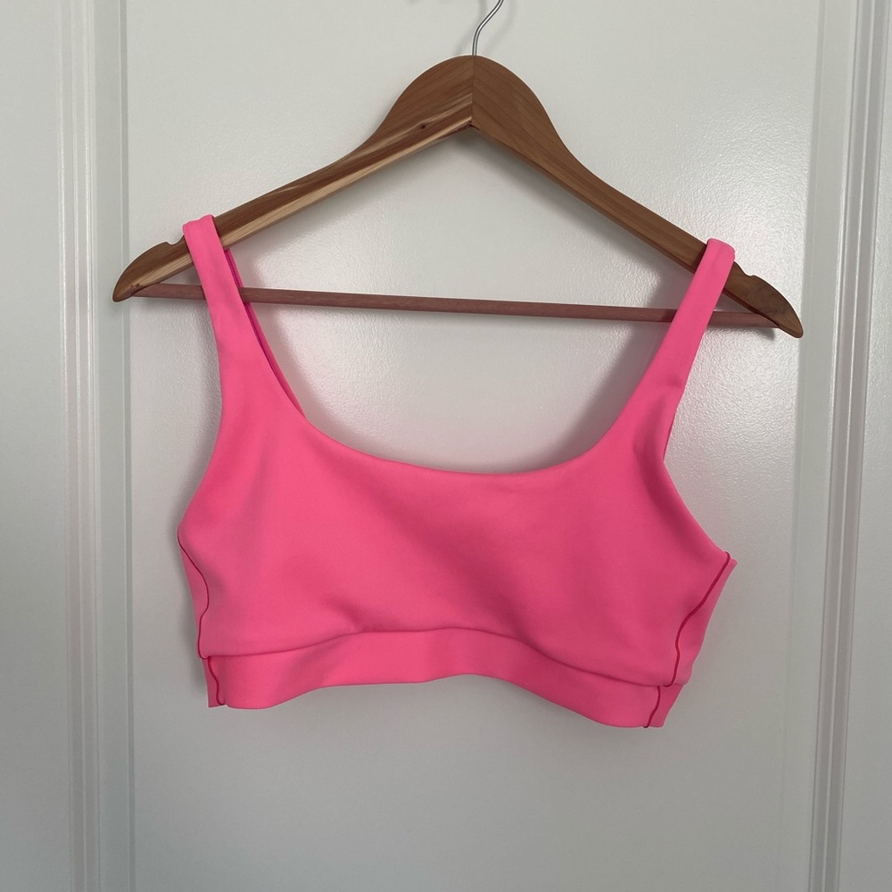 Left On Friday Double Scoop Top XL
Zinc Neon Pink